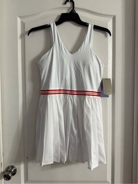 Avia Women’s White Red Tennis Dress NWT Sz L. JN-58